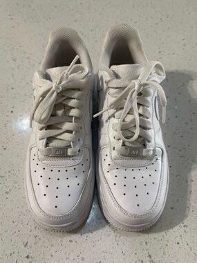 Nike White Low-Top Leather Sneakers